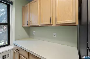 100 Prospect Ave 1O, Hackensack, NJ 07601 - Photo 15