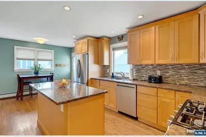 59 Mitchell Avenue, Totowa, NJ 07512 - Photo 11