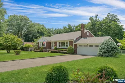 117 Yantacaw Brook Road, Montclair, NJ 07043 - Photo 1