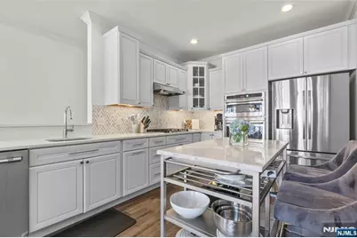 109 Sequoia Drive, Cedar Grove, NJ 07009 - Photo 11
