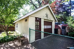 326 William St, New Milford, NJ 07646 - Photo 43