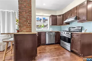 82 Elizabeth Ave, Elmwood Park, NJ 07407 - Photo 17