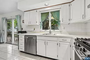 95 Turret St, Park Ridge, NJ 07656 - Photo 17