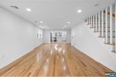 206 Linden Avenue, Verona, NJ 07044 - Photo 7