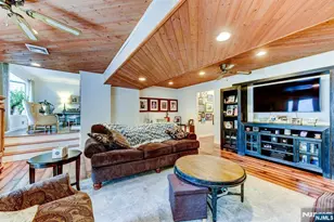 52 Ashburn Rd, Wayne, NJ 07470 - Photo 15
