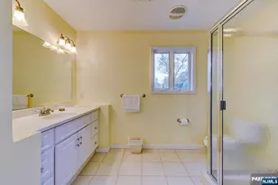 52 Ashburn Rd, Wayne, NJ 07470 - Photo 43