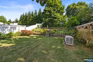 99 Lynwood Rd, Verona, NJ 07044 - Photo 25