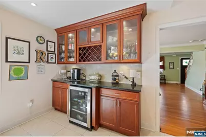 99 Lynwood Road, Verona, NJ 07044 - Photo 15
