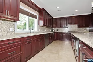 39 Burton Ave, Hasbrouck Heights, NJ 07604 - Photo 13