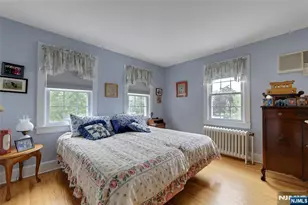 431 Maitland Ave, Teaneck Township, NJ 07666 - Photo 13