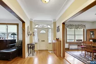 431 Maitland Ave, Teaneck Township, NJ 07666 - Photo 5