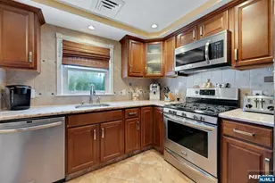 234 Hillside Ave, Saddle Brook Township, NJ 07663 - Photo 19