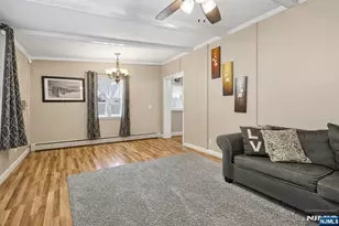 35 Spruce Rd, Pompton Lakes, NJ 07442 - Photo 9
