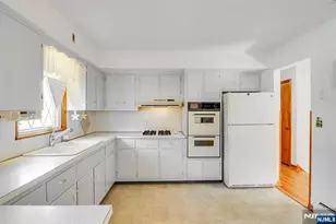 240 Ridge Rd, Cedar Grove, NJ 07009 - Photo 9