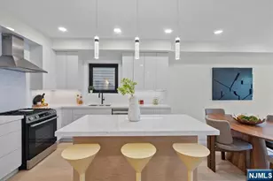 99 Van Horne Street 1, Jersey City, NJ 07304 - Photo 5