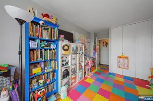 2000 Linwood Ave 10R, Fort Lee, NJ 07024 - Photo 15