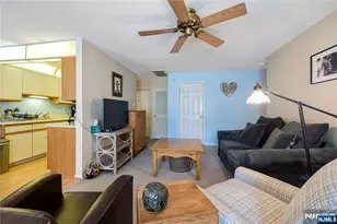 45 Colonial Village Dr 45, Hillsdale, NJ 07642 - Photo 7