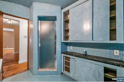 574 Chestnut Street, Washington Township, NJ 07676 - Photo 23
