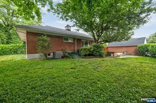 574 Chestnut St, Washington Township, NJ 07676 - Photo 31