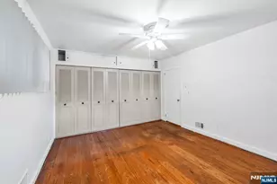 574 Chestnut St, Washington Township, NJ 07676 - Photo 15