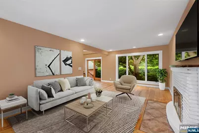 574 Chestnut Street, Washington Township, NJ 07676 - Photo 3