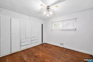 574 Chestnut St, Washington Township, NJ 07676 - Photo 17