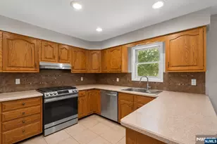 10 Tice Rd, West Milford, NJ 07421 - Photo 7