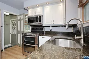 443 Center St, Wood Ridge, NJ 07075 - Photo 15