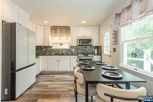 56 Garden, Woodland Park, NJ 07424 - Photo 17