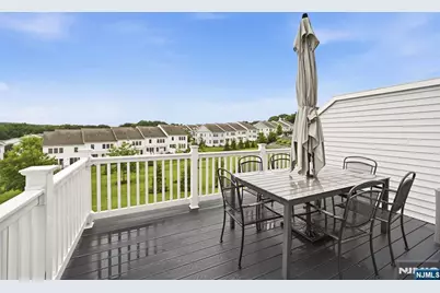 17 Cypress Lane, Cedar Grove, NJ 07009 - Photo 17