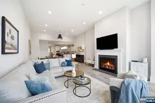 17 Cypress Ln, Cedar Grove, NJ 07009 - Photo 15