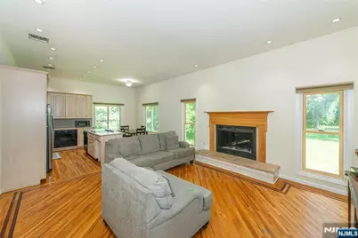 52 Tower Hill Lane, Kinnelon, NJ 07405 - Photo 25