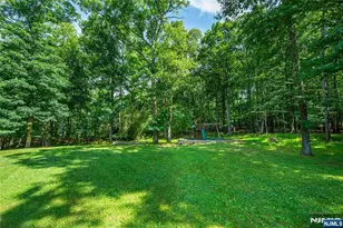 52 Tower Hill Ln, Kinnelon, NJ 07405 - Photo 5