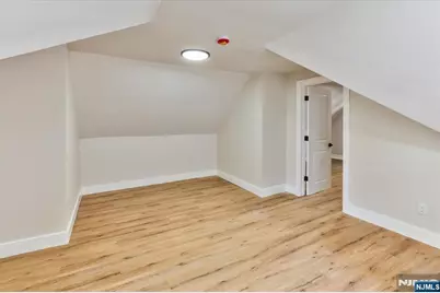 152 Clinton Street, East Orange, NJ 07017 - Photo 45
