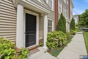 75 Roosevelt Dr, Wood Ridge, NJ 07075 - Photo 5