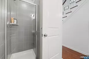 75 Roosevelt Dr, Wood Ridge, NJ 07075 - Photo 11