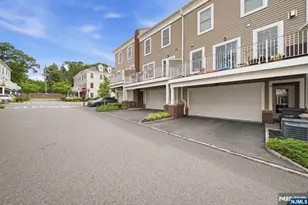 75 Roosevelt Dr, Wood Ridge, NJ 07075 - Photo 39