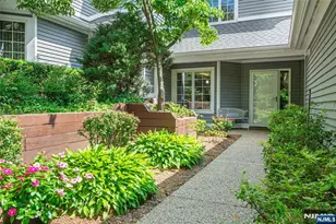 46 Village Dr 103, Montville Township, NJ 07045 - Photo 3