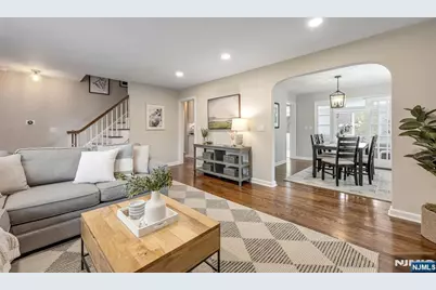 291 Midvale Street, Ridgewood, NJ 07450 - Photo 3