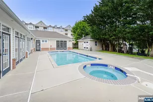 503 Bushes Ln, Elmwood Park, NJ 07407 - Photo 21