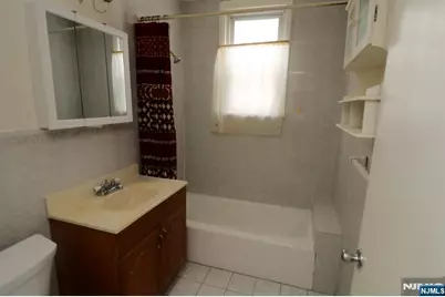 270-272 12th Street, Newark, NJ 07107 - Photo 7