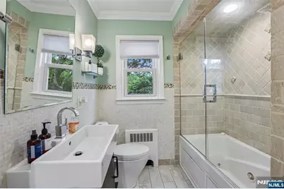 100 4th Avenue, Westwood, NJ 07675 - Photo 11