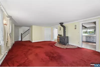 105 Harrison, Roseland, NJ 07068 - Photo 11
