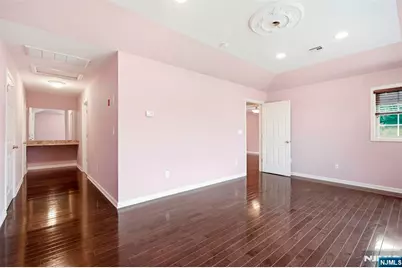 98 Tarrington Road, Hamburg, NJ 07419 - Photo 23