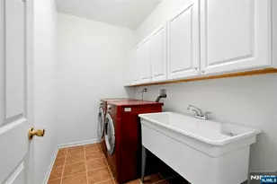 98 Tarrington Rd, Hamburg, NJ 07419 - Photo 19