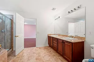 98 Tarrington Rd, Hamburg, NJ 07419 - Photo 25