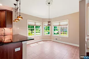 98 Tarrington Rd, Hamburg, NJ 07419 - Photo 9