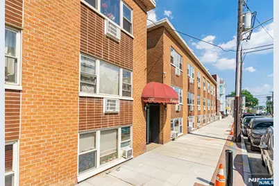 120 32nd Street 3P #3P, Union City, NJ 07087 - Photo 3