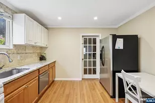 711-713 Degraw Ave, Newark, NJ 07104 - Photo 13