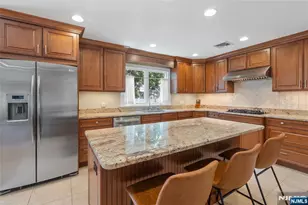 28 Demarest Rd, Paramus, NJ 07652 - Photo 11